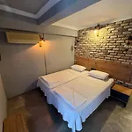 Balli Butik 3*