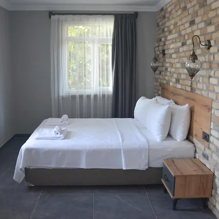 Balli Boutique & Restaurant 3*
