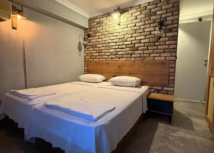 Balli Butik 3*